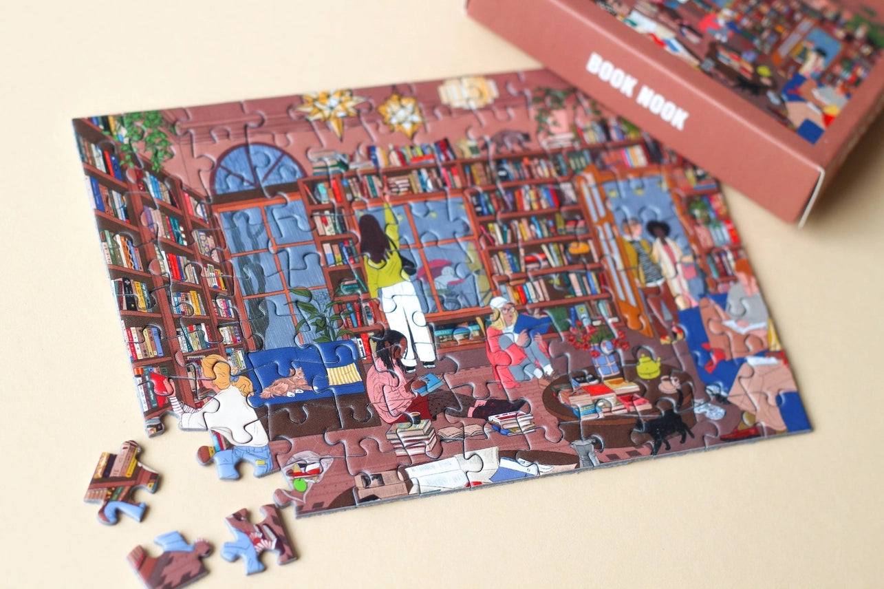 Book Nook – Piecely – 99 detalių dėlionė