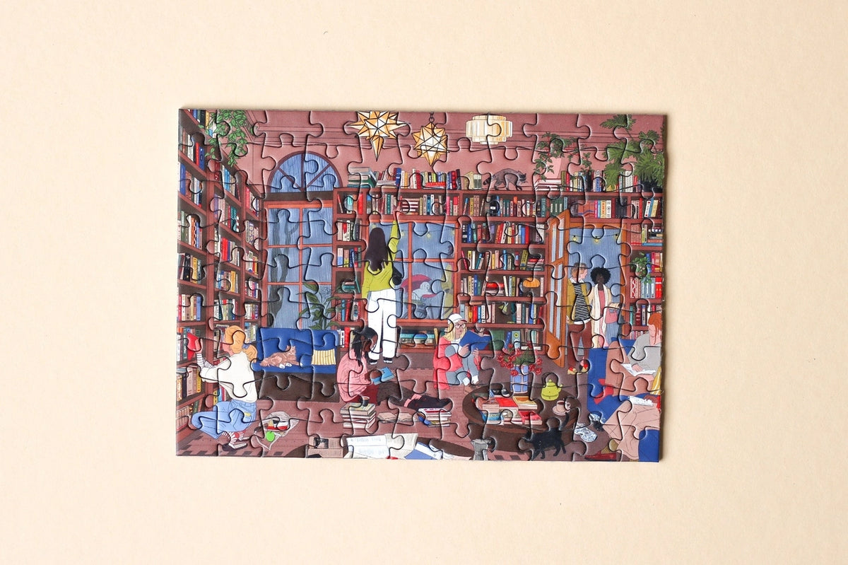 Book Nook – Piecely – 99 detalių dėlionė